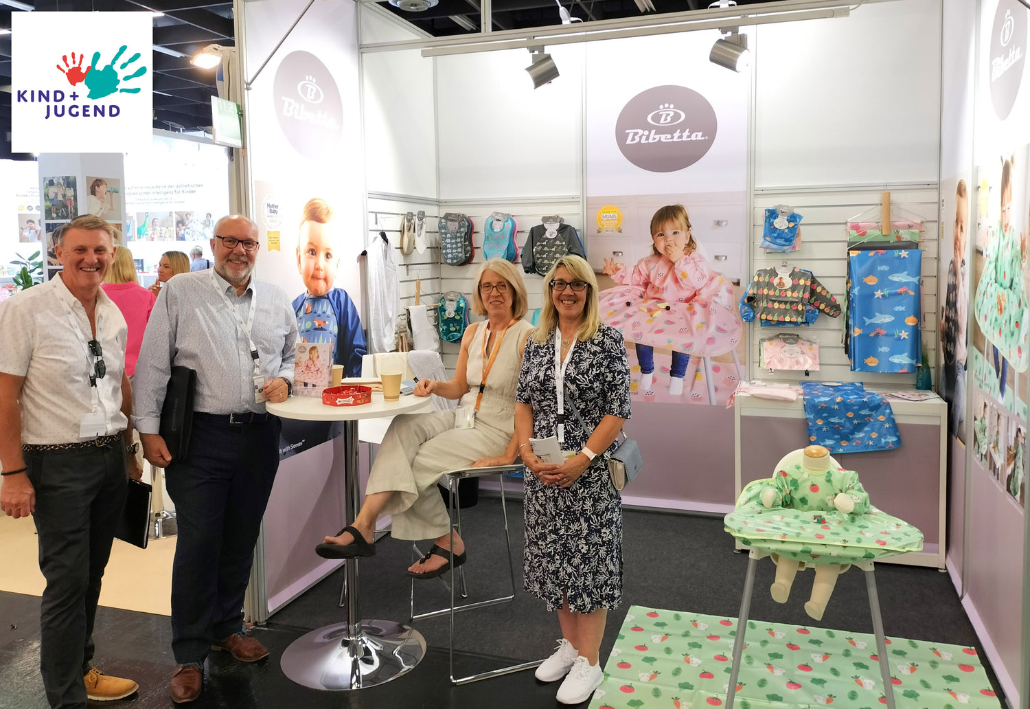 Members of the BPA with Fiona (owner of Bibetta) at Bibetta's stand at Kind and Jugend trade fair 2023