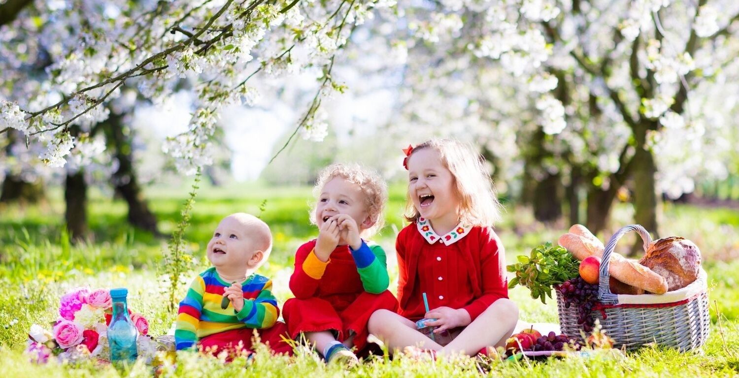 Planning the perfect outdoor picnic for Easter