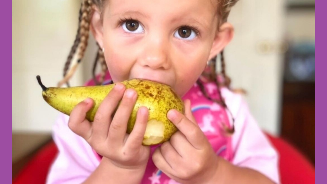 Seasonal Delights: Easy Apple & Pear Recipes the Whole Family Will Love