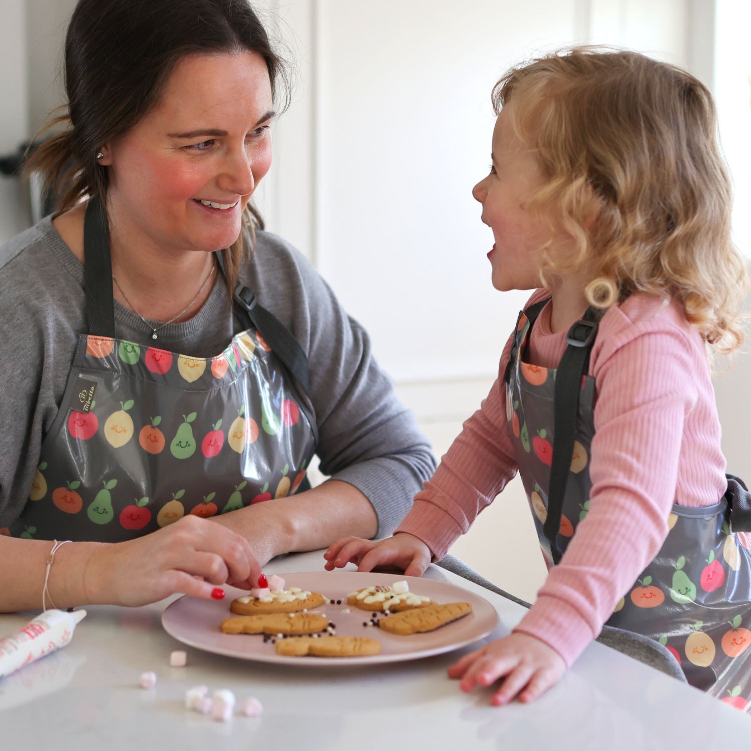 Wipeezee Child and Adult Apron Bundle - Grey Happy Fruit